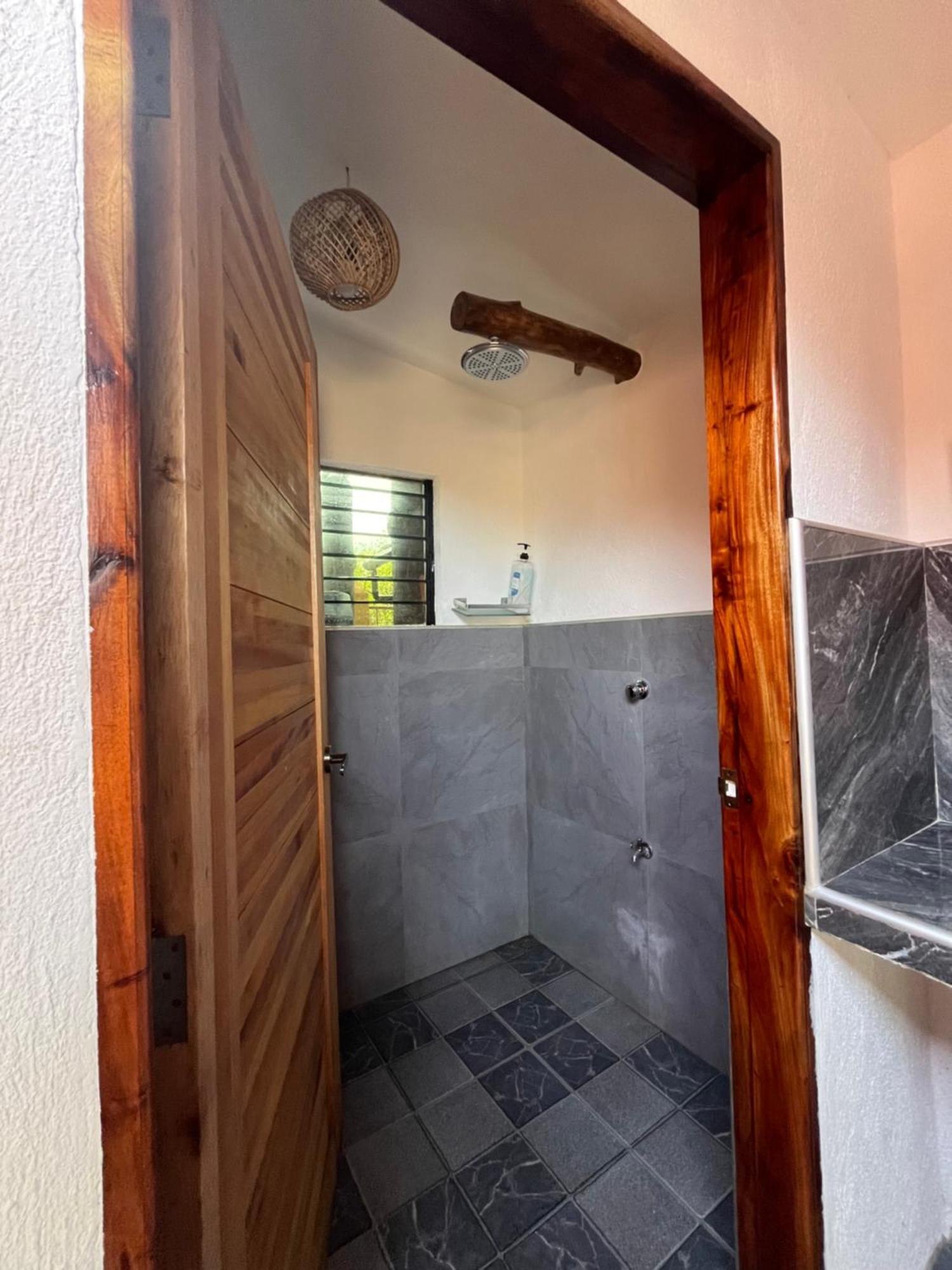 Saschasplace Premium Rooms Siquijor Kültér fotó